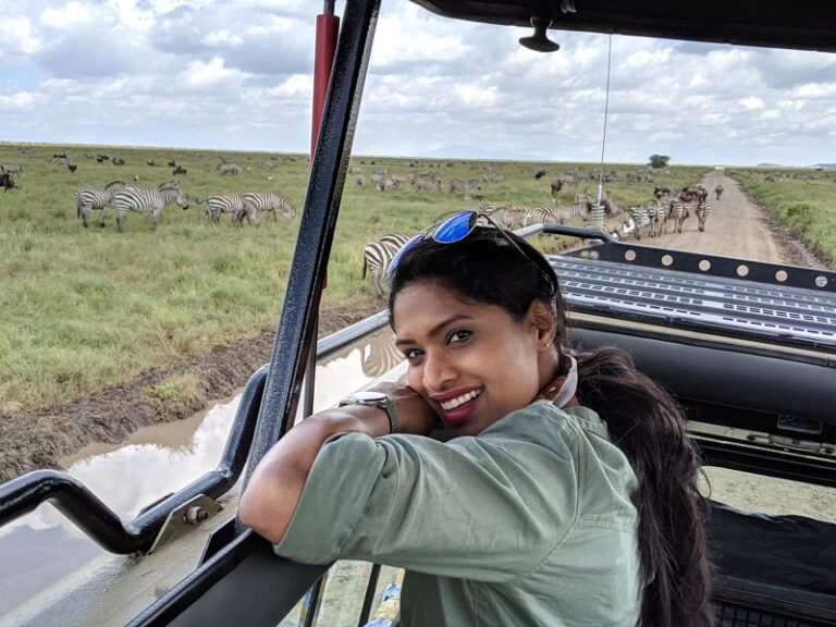Tsavo safari jeep