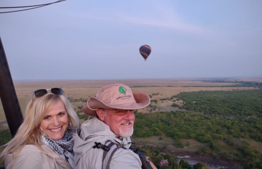 A family Hot air balloon at sunrise over the Serengeti National Park, Tanzania